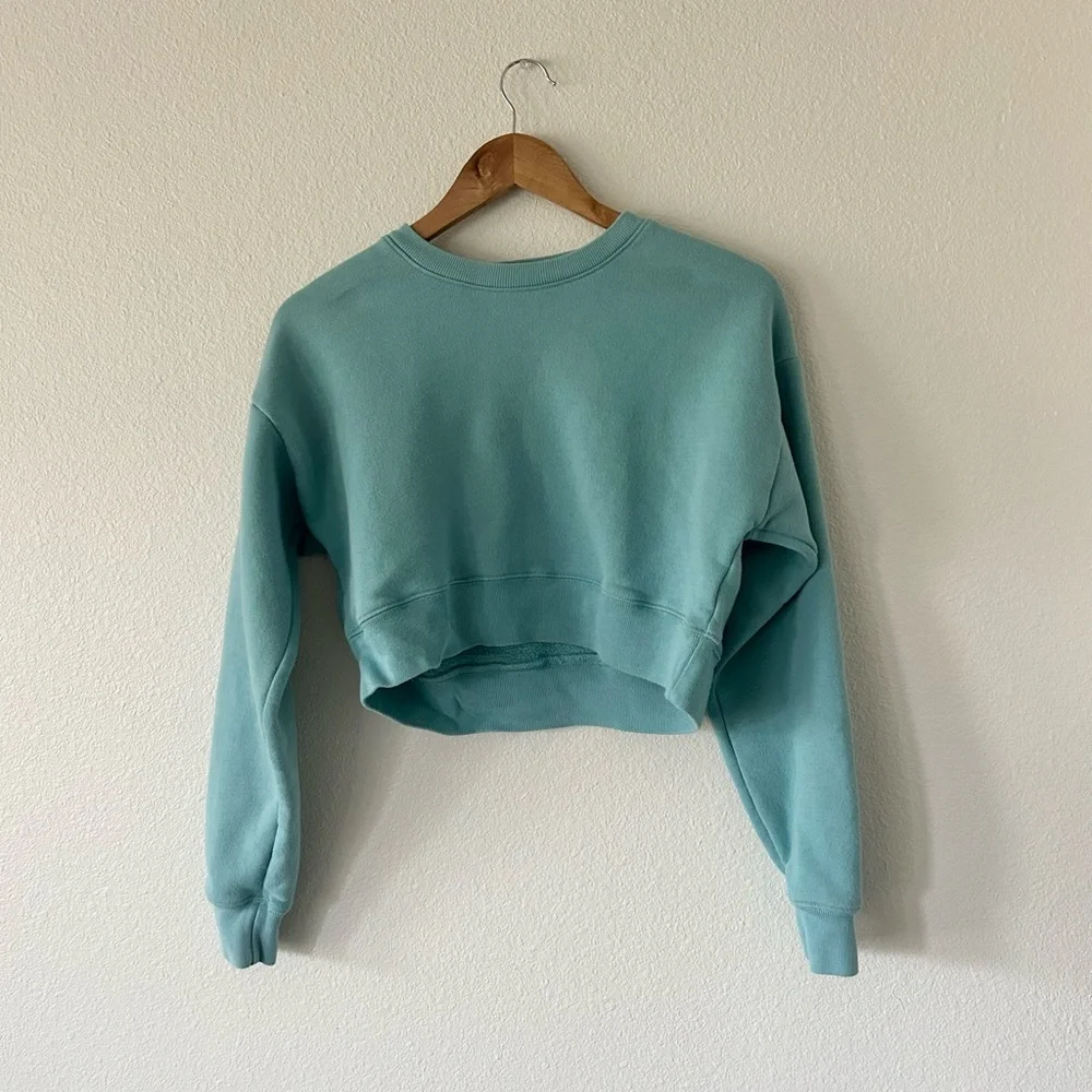 TNA Cropped Teal Pullover Long Sleeve Sweater